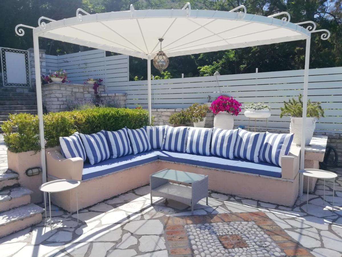 Imerolia Beach Villa Kassiopi Corfu Dış mekan fotoğraf