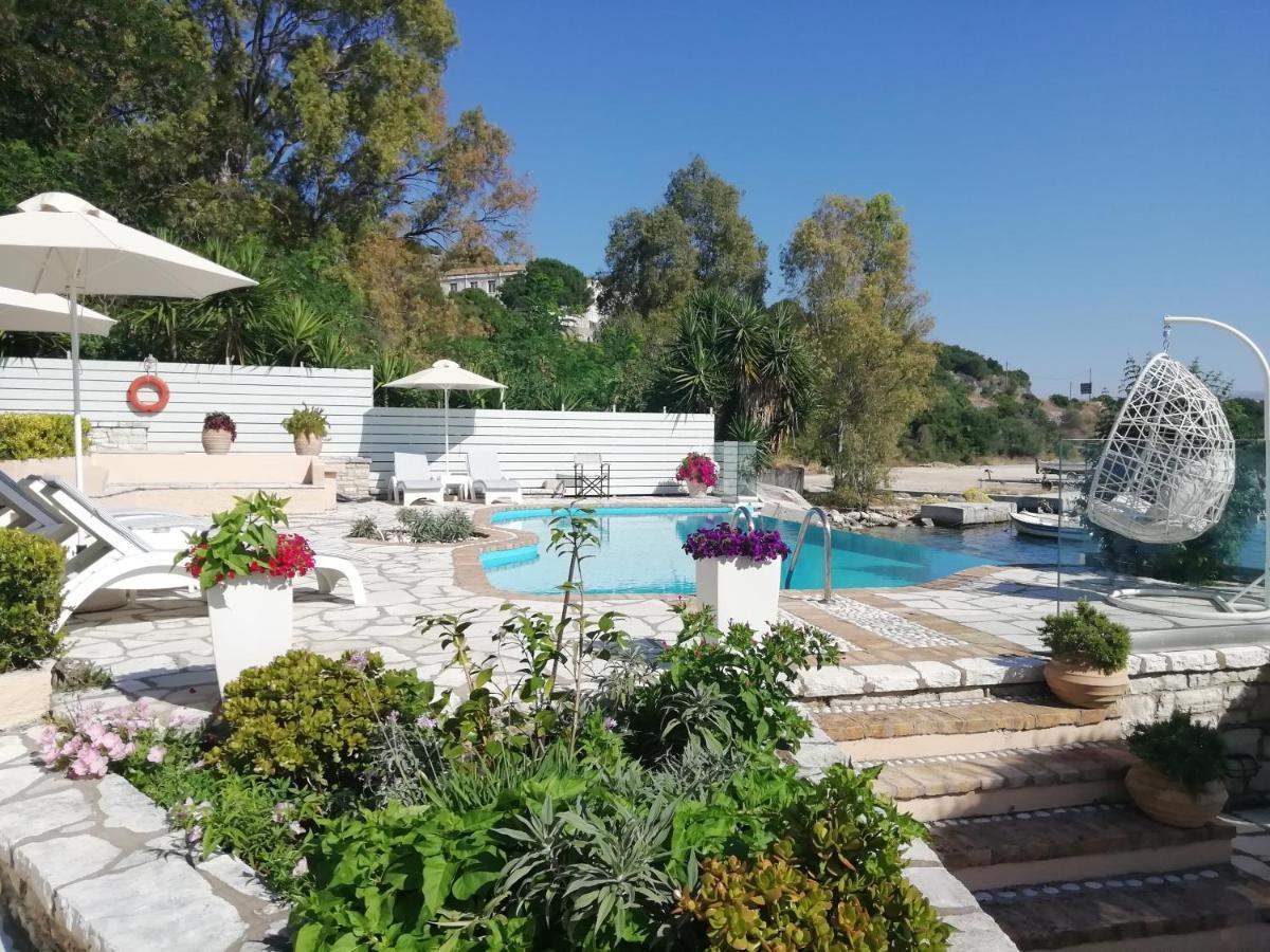 Imerolia Beach Villa Kassiopi Corfu Dış mekan fotoğraf