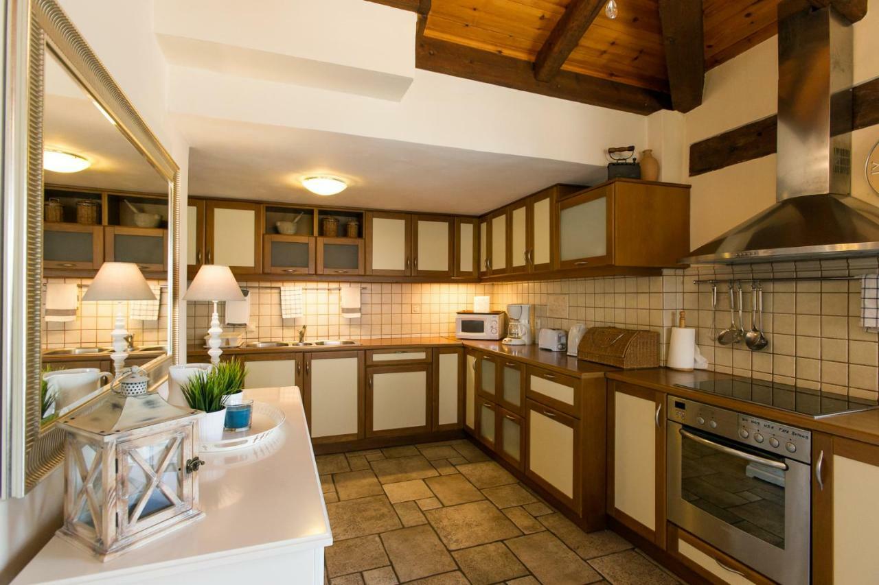Imerolia Beach Villa Kassiopi Corfu Dış mekan fotoğraf