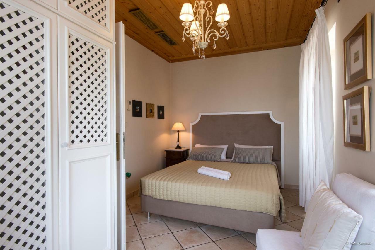 Imerolia Beach Villa Kassiopi Corfu Dış mekan fotoğraf